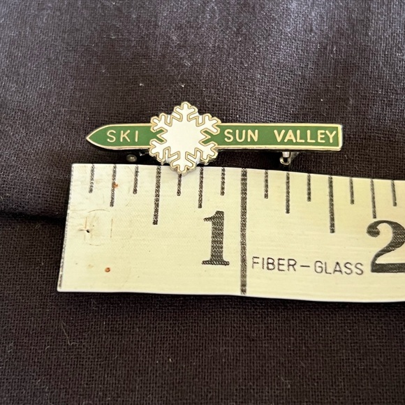 Ski Sun Valley Pin - Picture 4 of 6